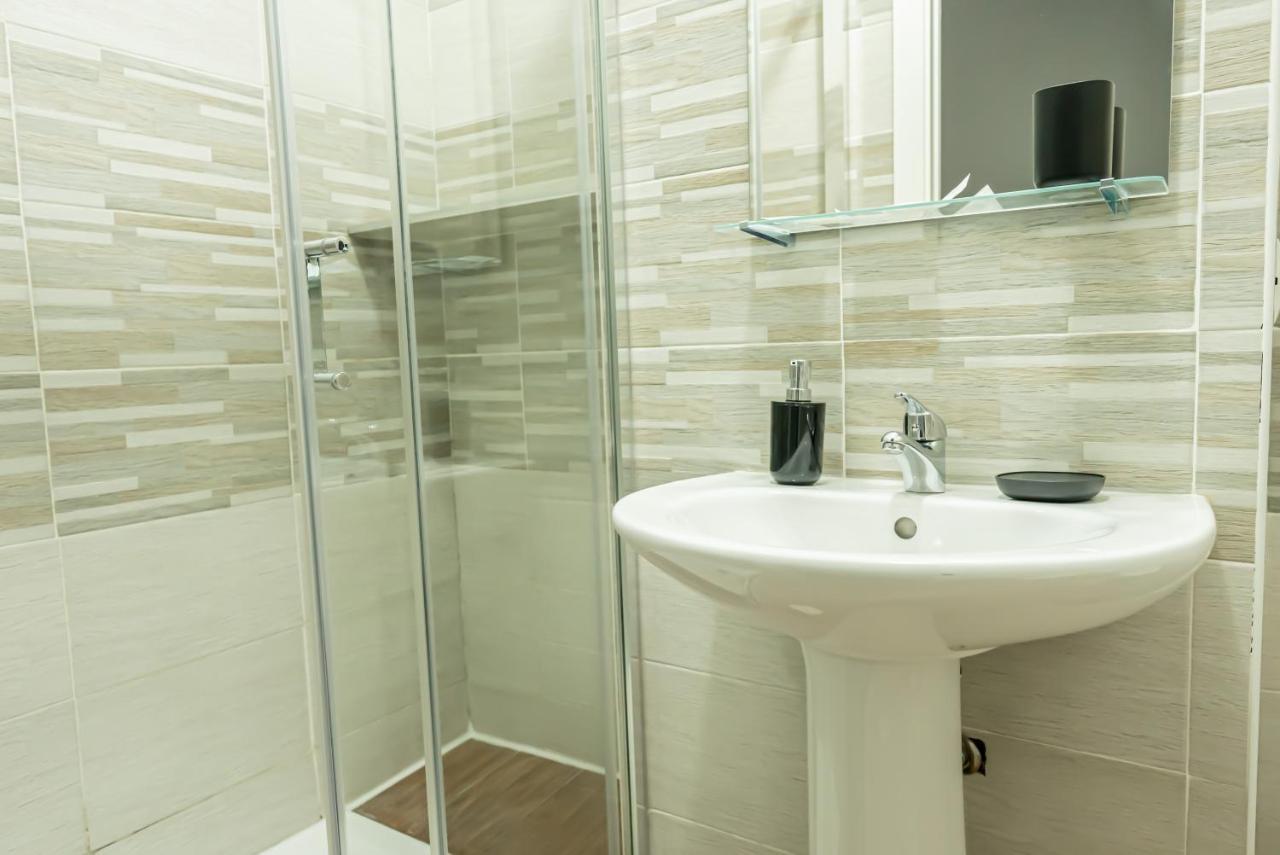 רומא Trastevere Guestrooms מראה חיצוני תמונה