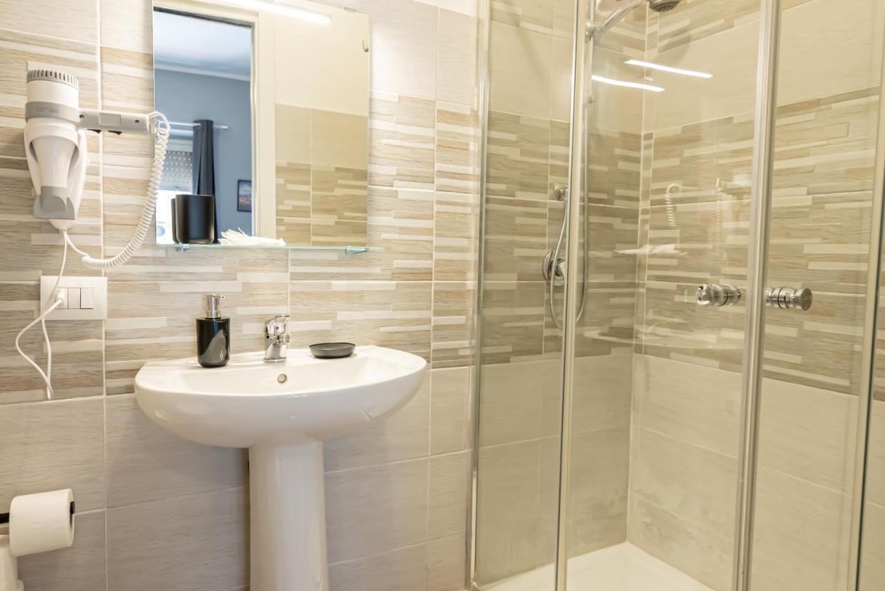 רומא Trastevere Guestrooms מראה חיצוני תמונה
