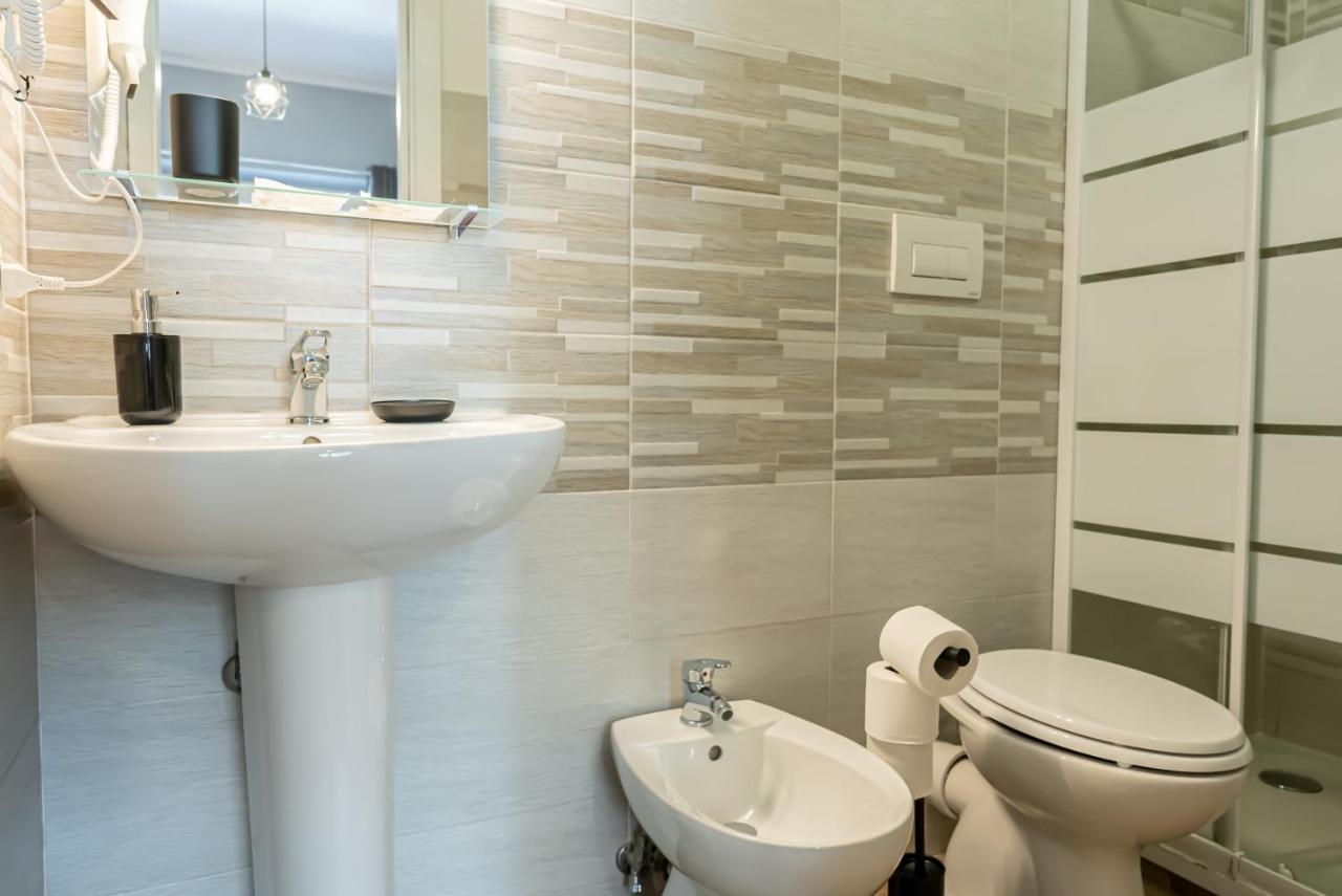 רומא Trastevere Guestrooms מראה חיצוני תמונה