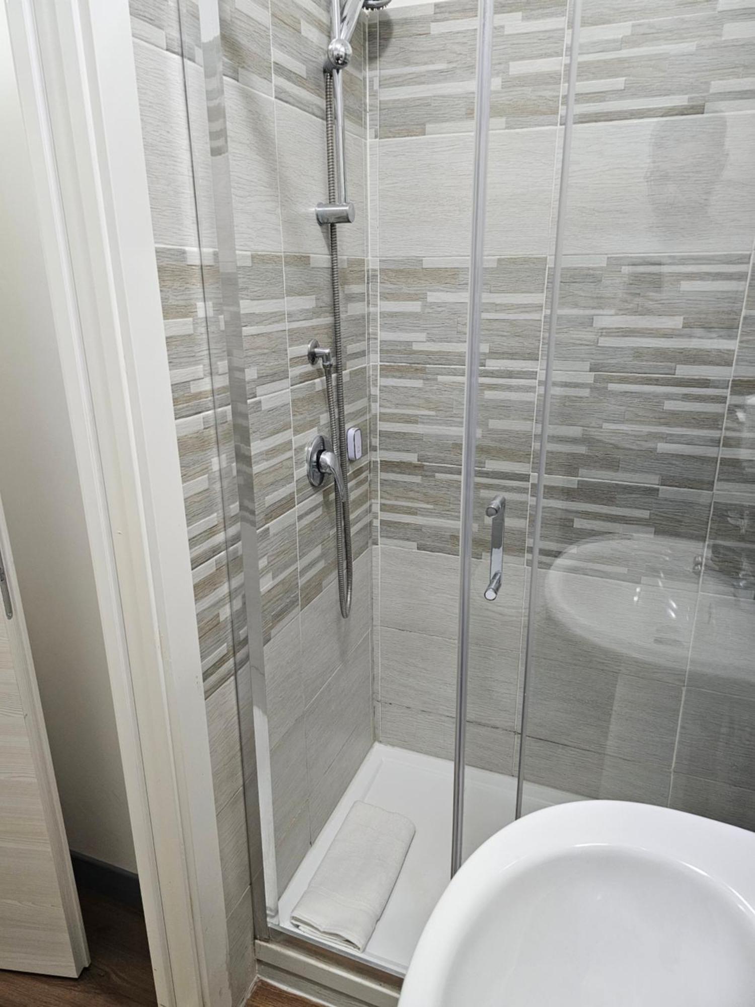 רומא Trastevere Guestrooms מראה חיצוני תמונה